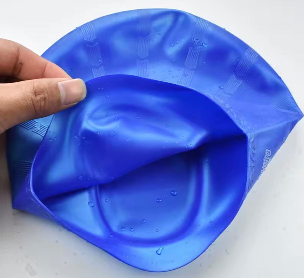 GORRO DE NATACIÓN ELÁSTICO CON OREJERAS*🏊♀️🏊♂️