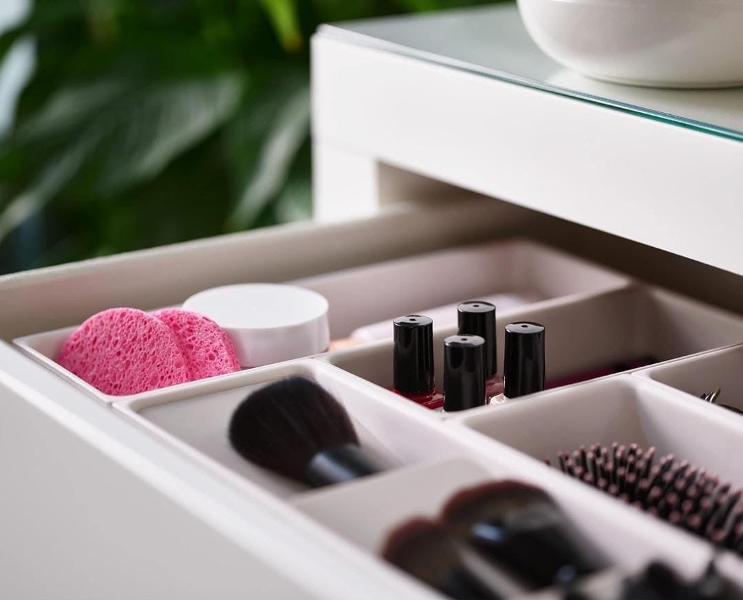 JUEGOS COMPACTO ORGANIZADOR DE CAJONES DE MAQUILLAJE 💄