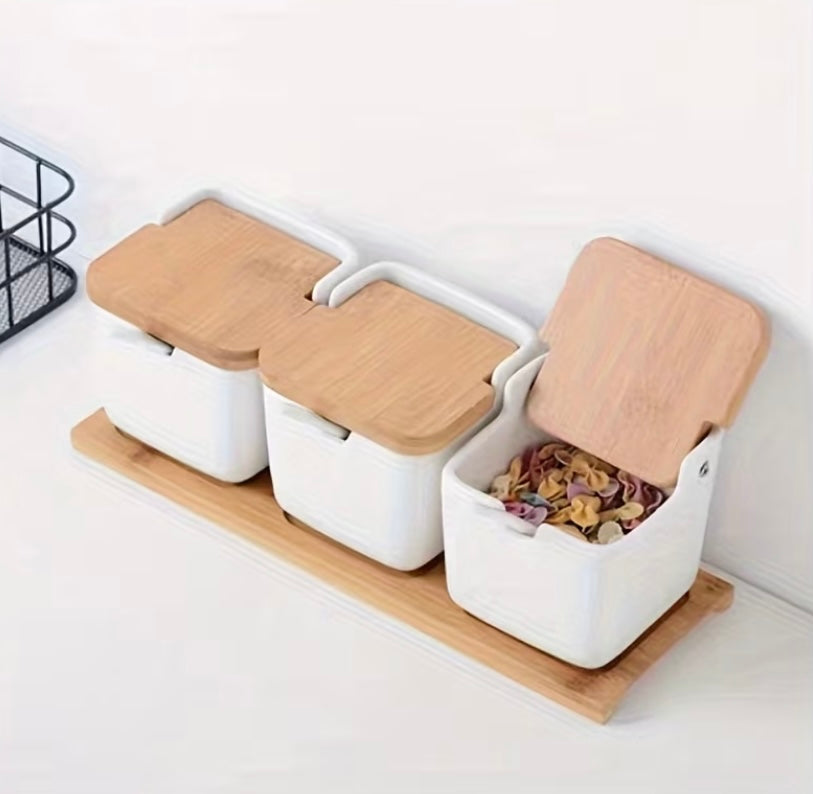 Salsera de cerámica con tapa de
bambú y cuchara