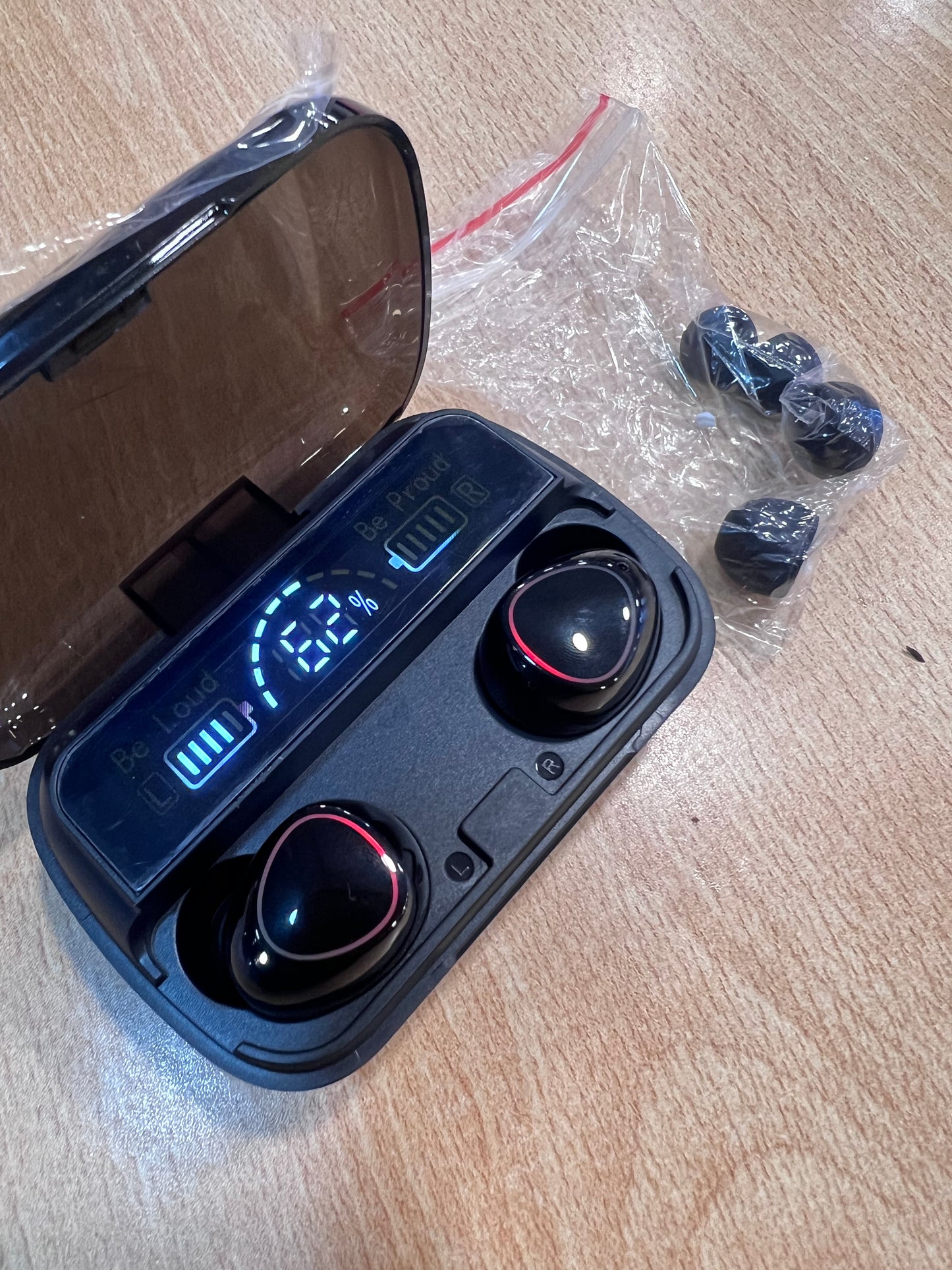 Auriculares M10
