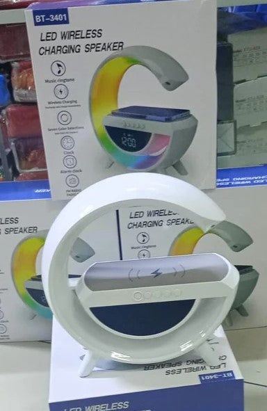 CARGADOR INALAMBRICO LAMPARA 6 EN 1 CON RELOJ, LUCES RGB PARLANTE BLUETOOTH