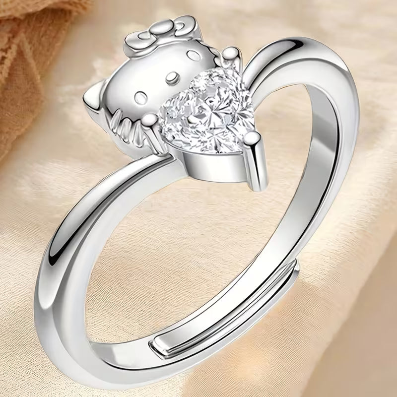 anillo hello kitty en forma de corazón