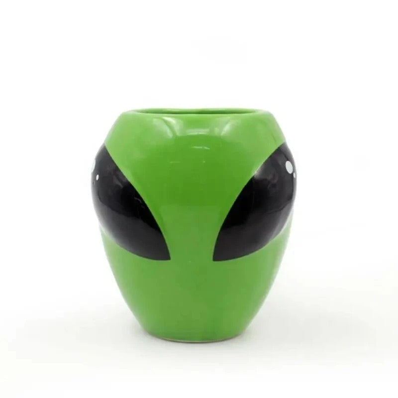 Taza alíen