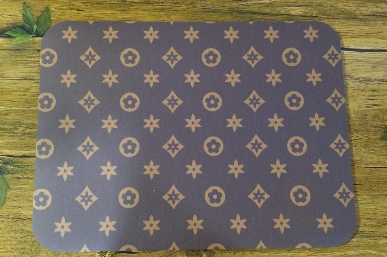 Alfombrilla o Piso absorbente de platos 30cm x 40 cm