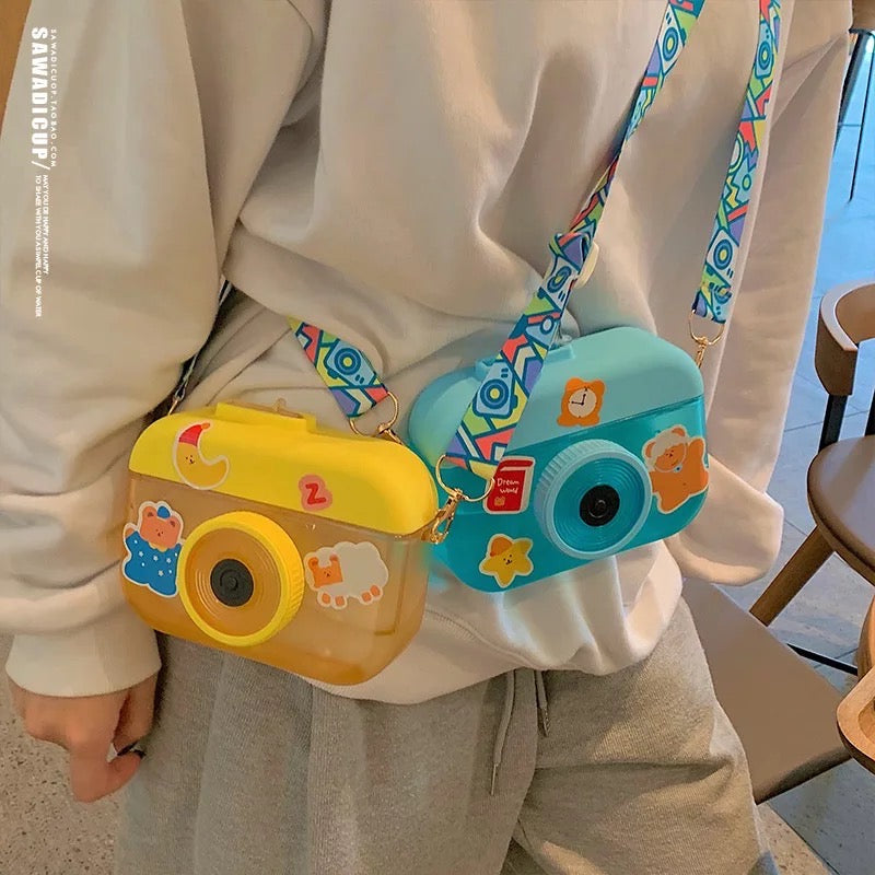 Botella con forma de cámara