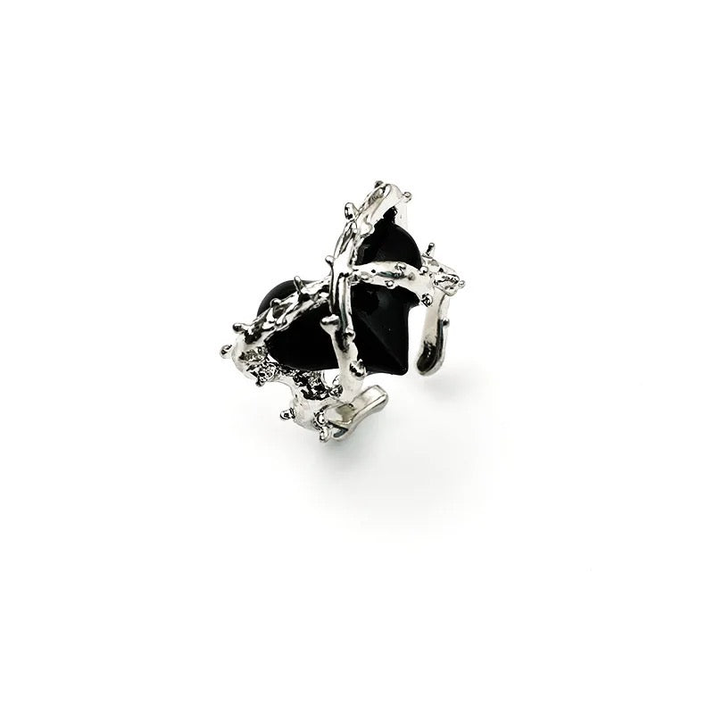 Anillo Corazon gótico