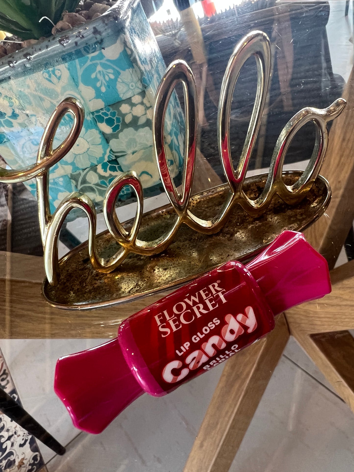 Brillo labial forma de caramelo