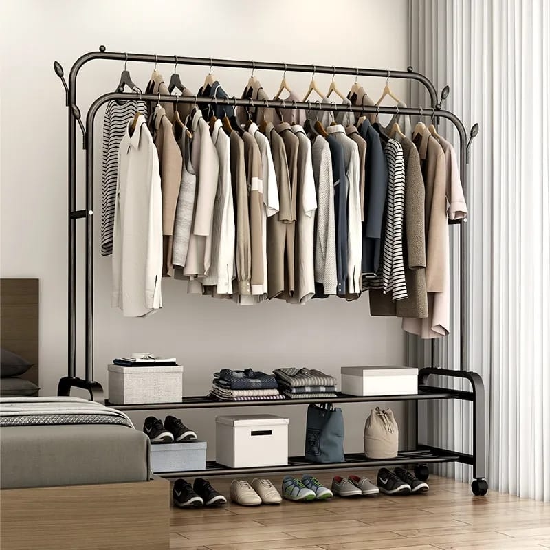 PERCHERO DE ROPA CON RUEDAS
