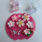 Tapa - Placa // acrílico // Flores  // 40 onz + Protector de cañita Mariposa 2 unidades