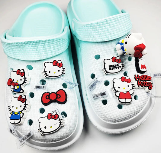 Set de 10 pin de hello Kitty en  - 3D