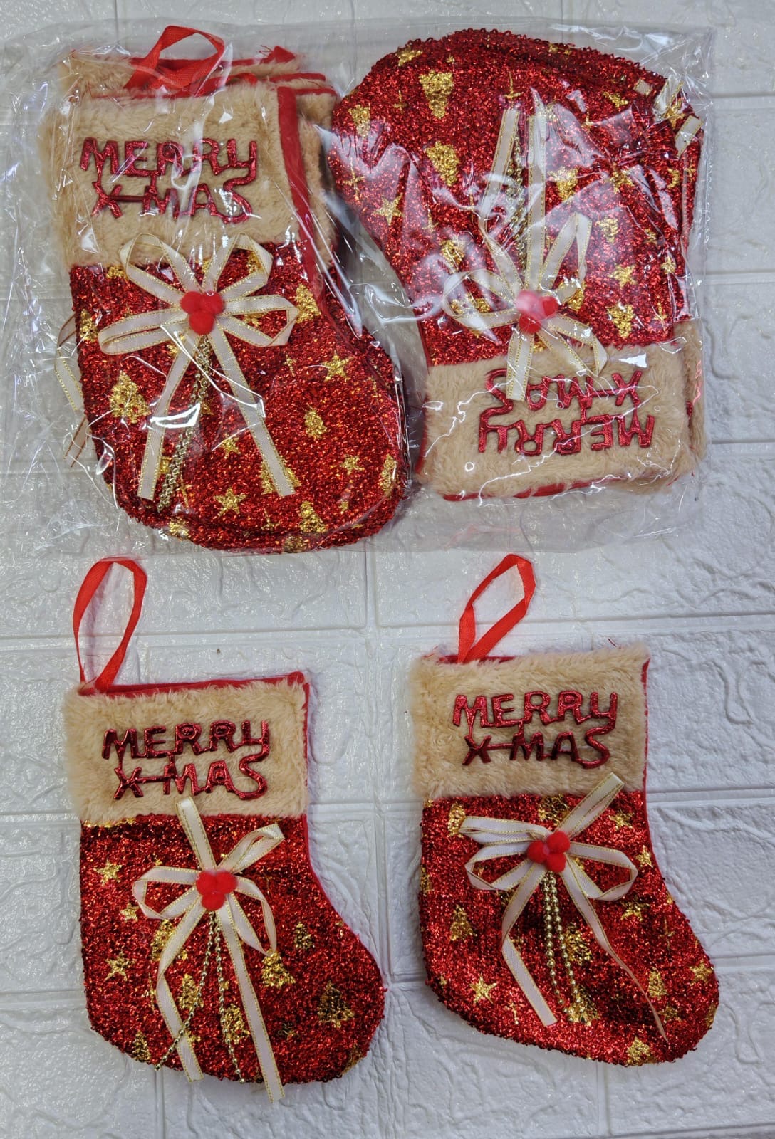 *CALCETIN NAVIDEÑO COLGANTE* 🎅🏻🎄 ( 12 pc )