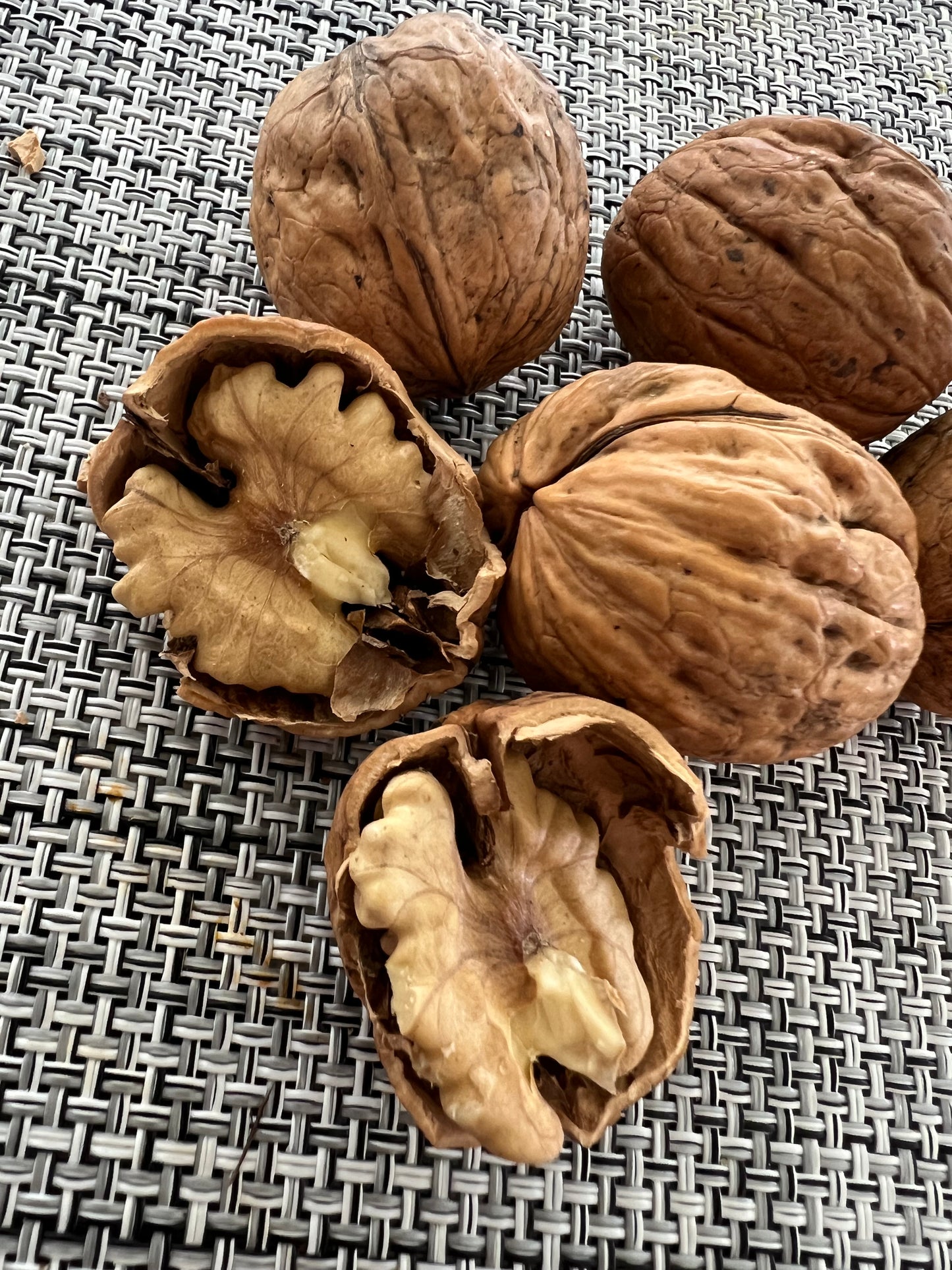 Nueces enteras