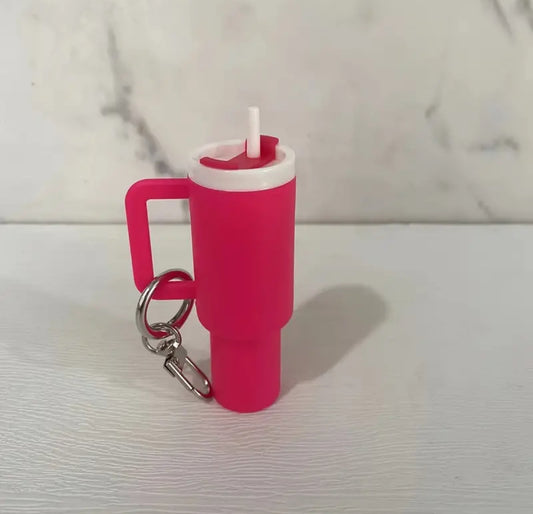 Mini llavero taza Stanley  rosa roja