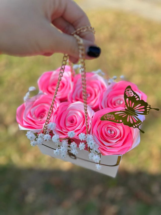 Canastilla de rosas