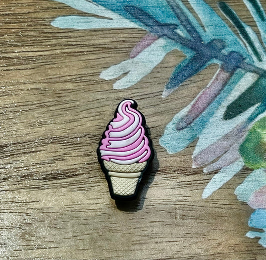 Pin o Dije cono de helado Rosa