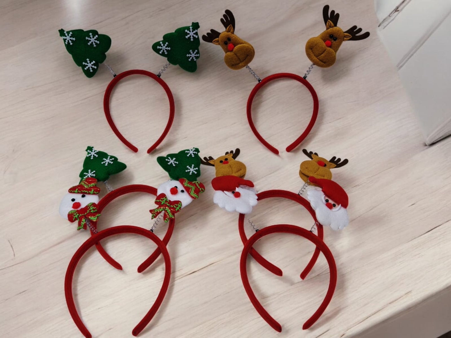 VINCHA NAVIDEÑA MODELOS VARIADOS (12 pc )
