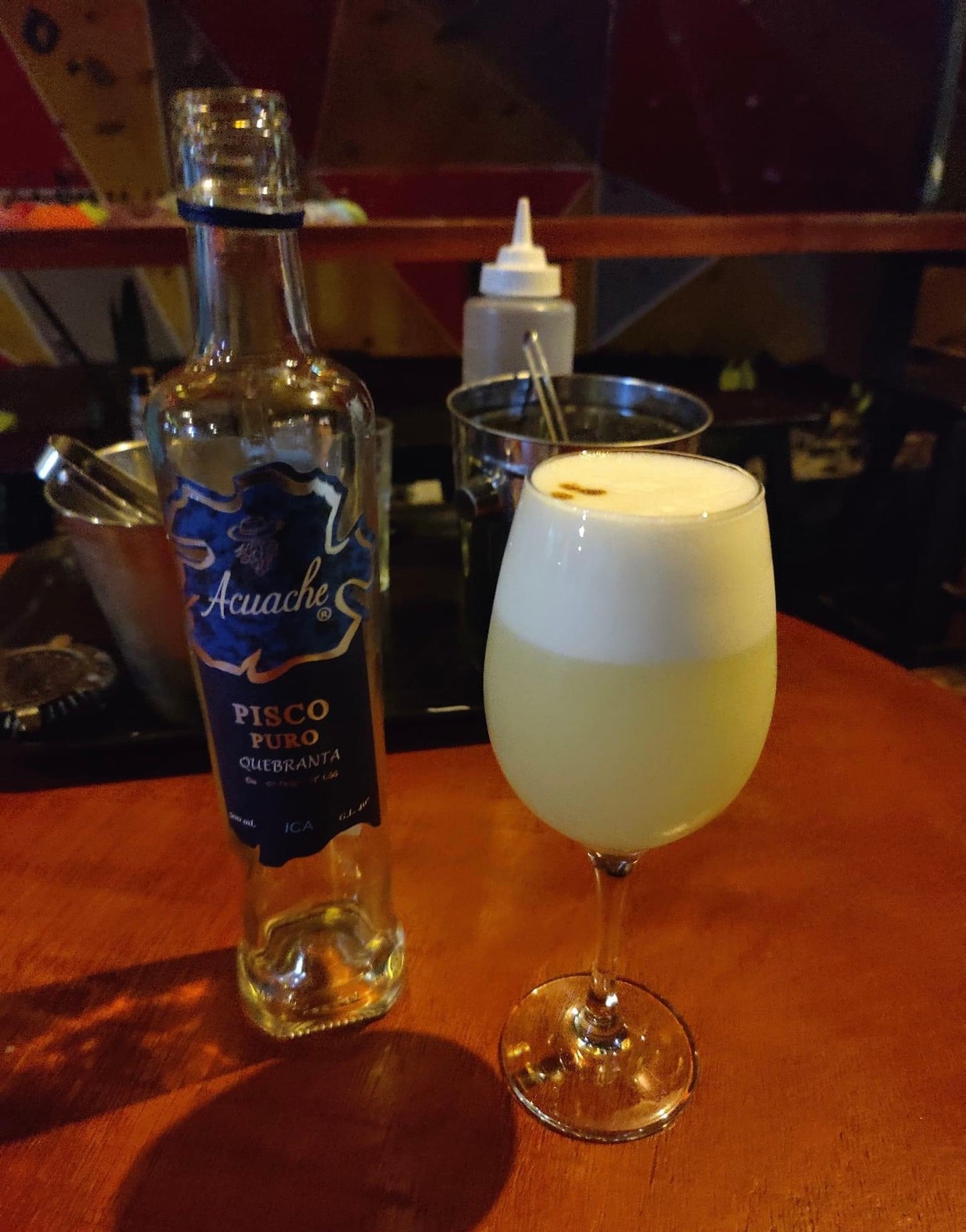 Pisco puro Quebranta Acuache