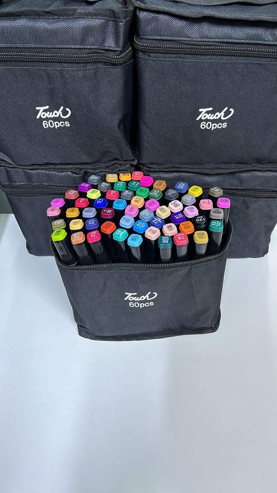 SET PLUMONES LETTERING ARTÍSTICO DE DOBLE PUNTA PACK DE 60 UNIDADES