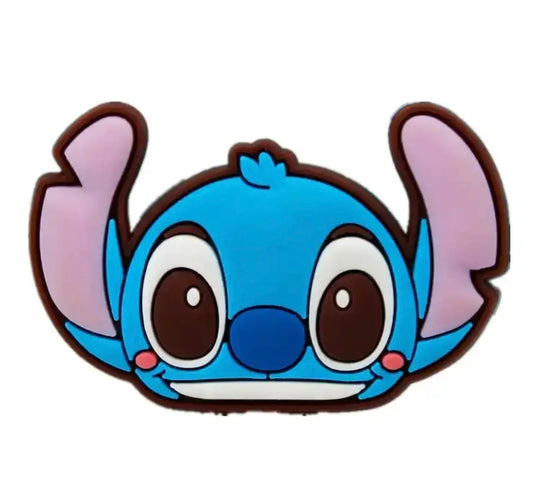 Dije o Pin de zuecos  Stich