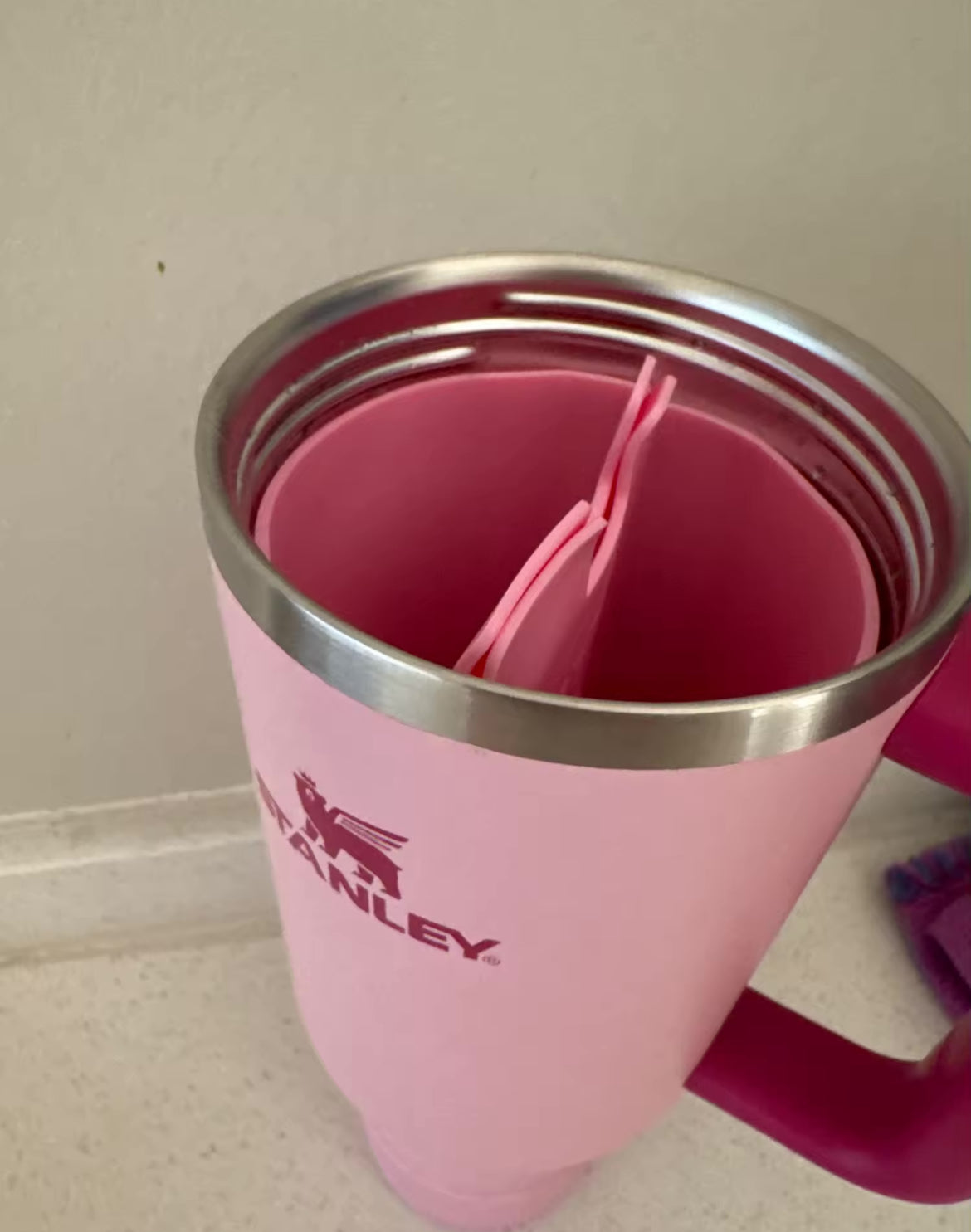 Separador de bebidas // Rosa //