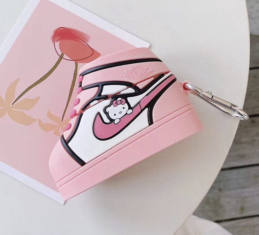CASE DE AIRPODS  ZAPATILLA HELLO KITTY