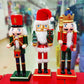 CASCANUECES NAVIDEÑO DE 25CM MEDIANO
