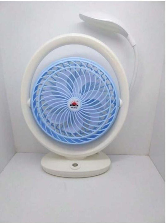 VENTILADOR CON LAMPARA RECARGABLE