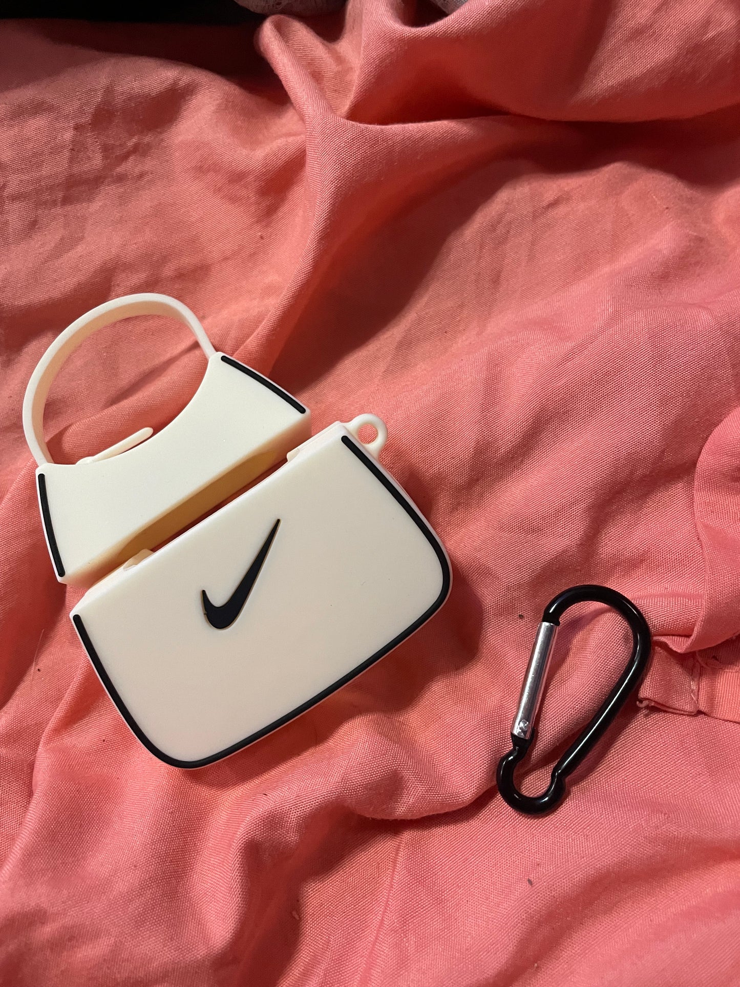 CASE AIRPODS - Nike