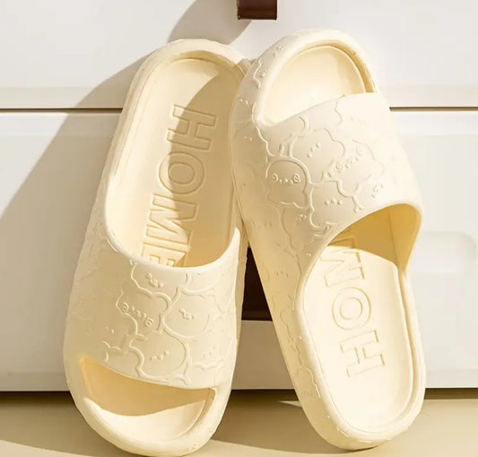 Sandalias de oso en relieve