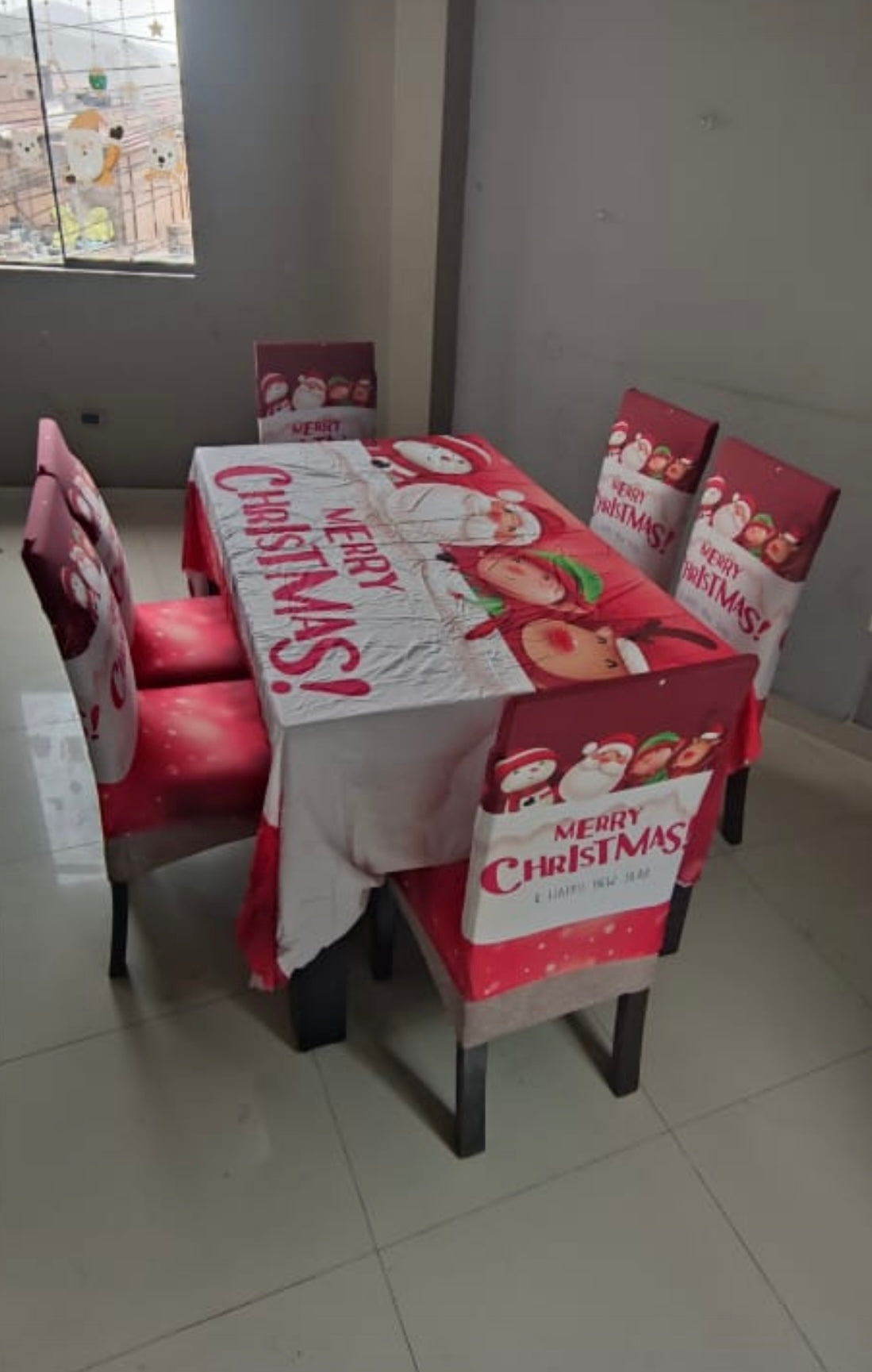 Juego de mesa 250 cm + 8  fundas de sillas
