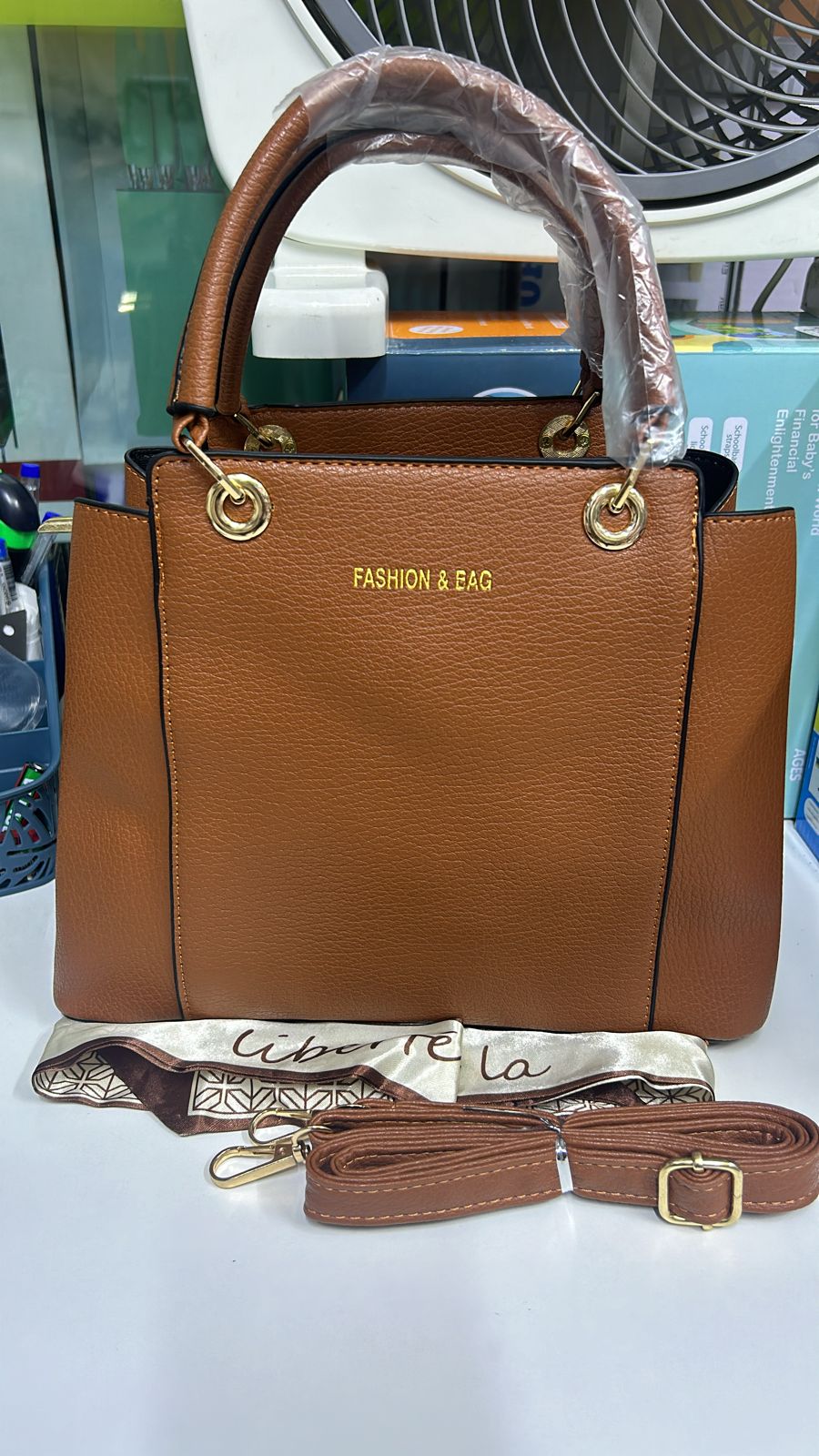 CARTERA CON LAZO 🎀