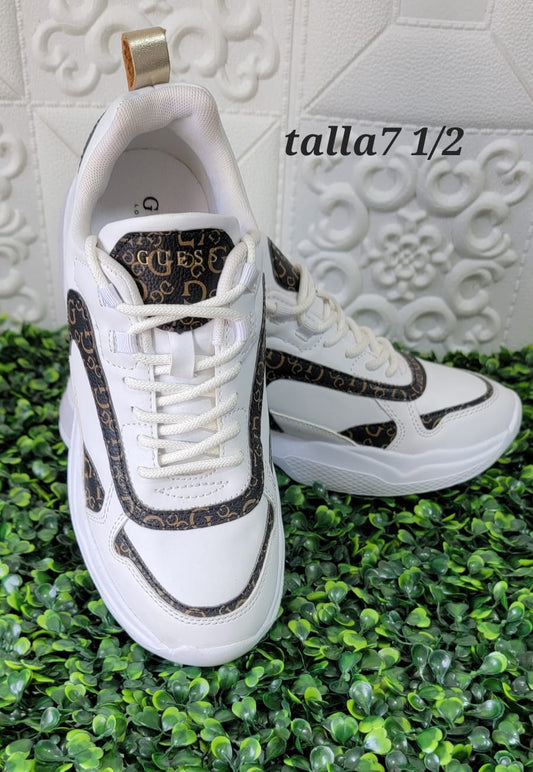 Zapatilla Guess
