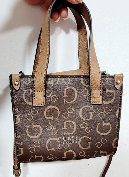 Cartera Guess