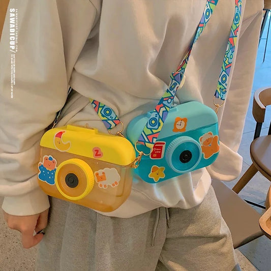 Botella con forma de cámara