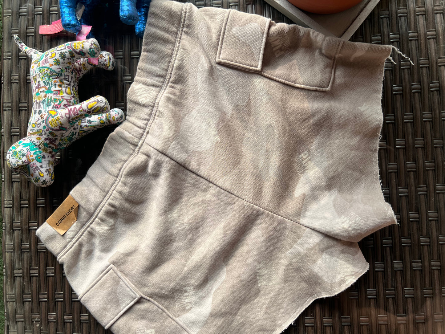Short Pink