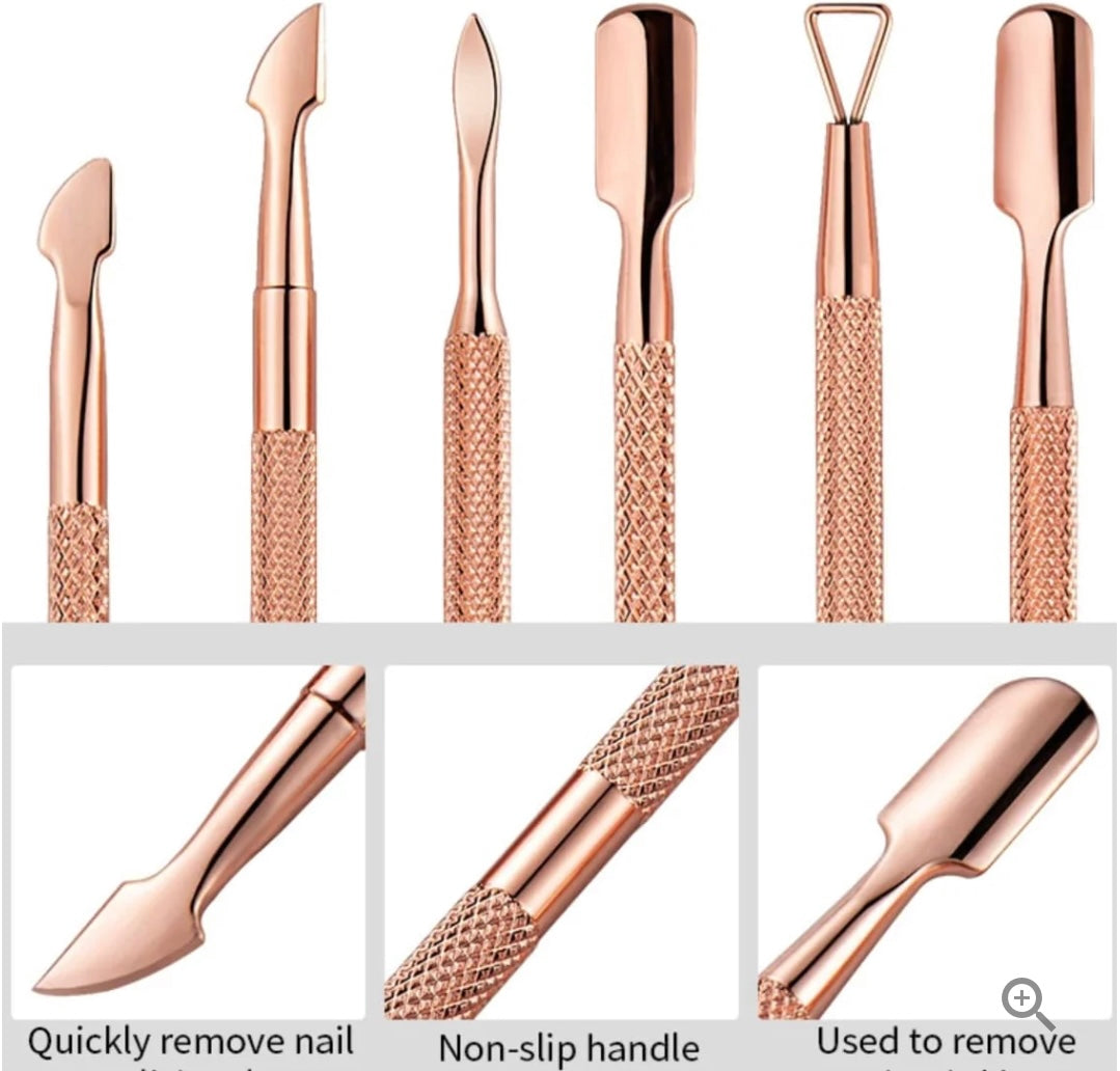 KIT DE MANICURE O PEDICURE PORTÁTIL